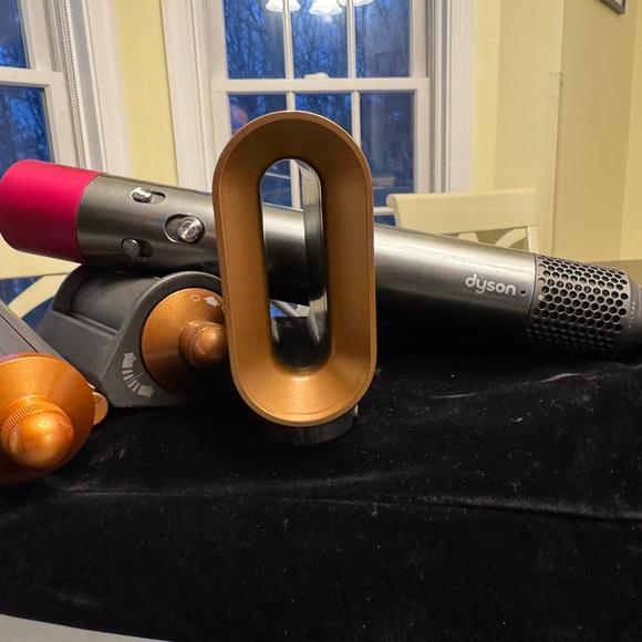 Dyson Airwrap Styler – Refurbished – Tested & Works Great